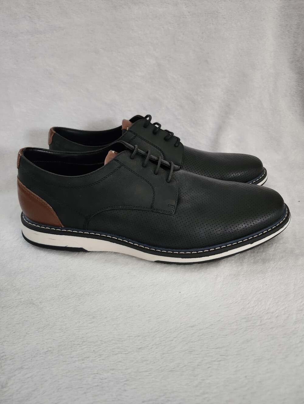 Steve Madden Men's Size 11 Gael Black Brown Perforated Derby Dress Shoes  NWOB